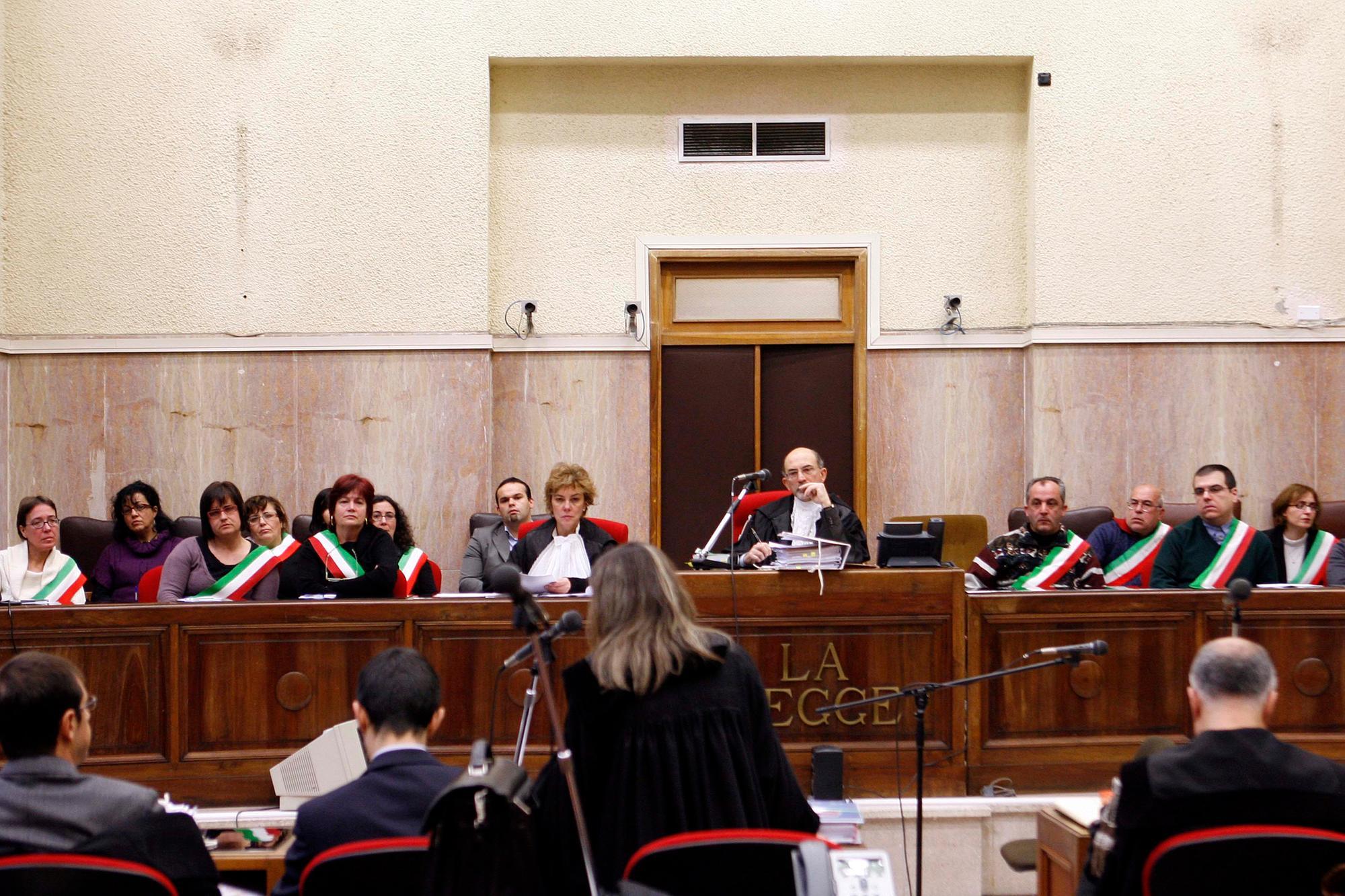 La Corte d'assise di Cagliari durante il processo nel 2011 (archivio)