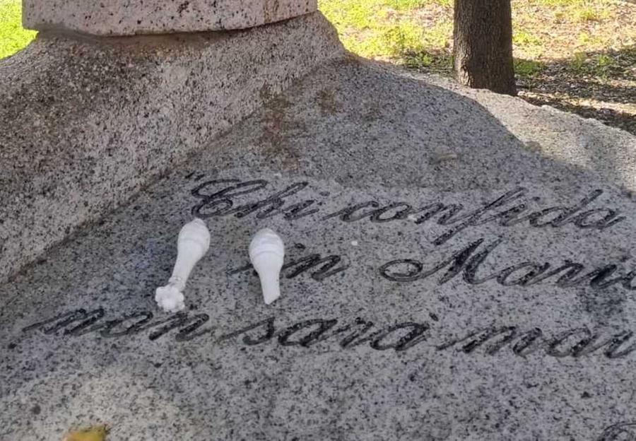 Vandali scatenati, tre blitz in due giorni