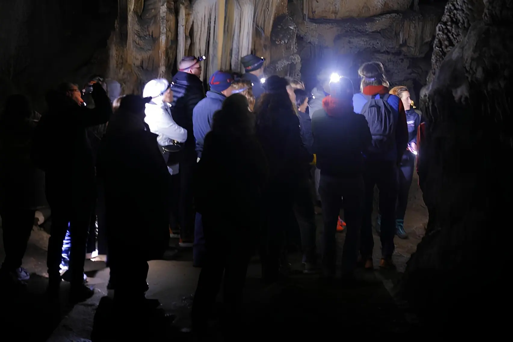 Un'escursione alle grotte di Sadali