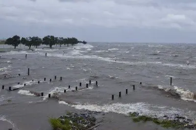 L'uragano Isaac arriva sulle coste della Louisiana