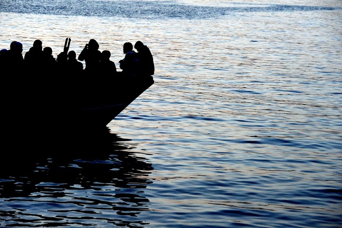 Naufragio al largo delle coste tunisine, morti otto migranti