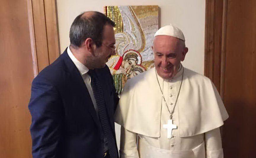 L'incontro con Papa Francesco (Ansa)