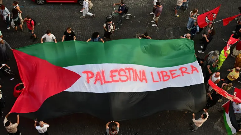 https://immagini.unionesarda.it/version/c:ZjQ1MDY1NmItNGM3OC00:ZGVlZTg5Y2QtNjRmZi00/image.webp?f=16:9