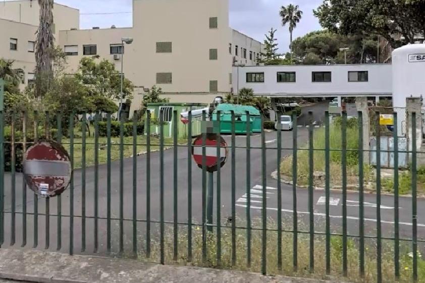 I parcheggi dell'ospedale dove è stato rinvenuto il cadavere (L'Unione Sarda - Pala)