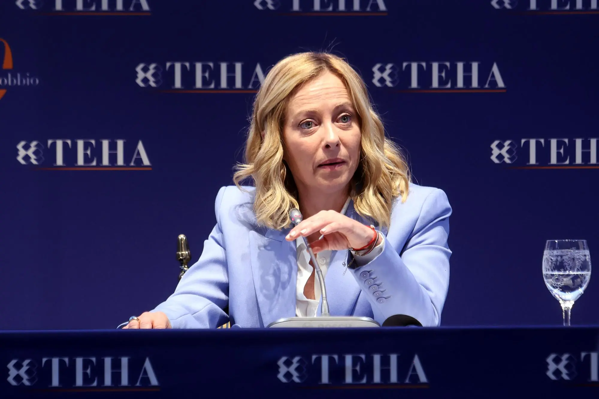 Il presidente del Consiglio Giorgia Meloni in occasione della seconda giornata del 50° Forum Ambrosetti “Intelligence on the world Europe, and Italy, lo scenario di oggi e di domani per le strategie competitive”. Cernobbio 7 Settembre 2024 ANSA / MATTEO BAZZI