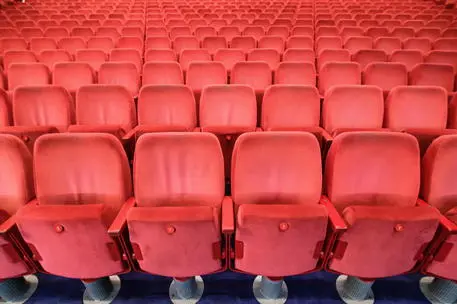 Cinema (immagine simbolo, foto Ansa/Epa)