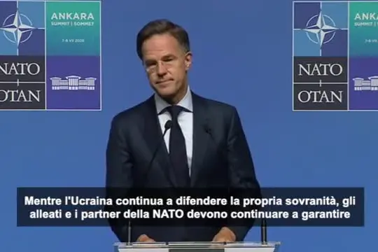 Nato, Rutte: tutti gli alleati facciano loro parte per sostenere Kiev