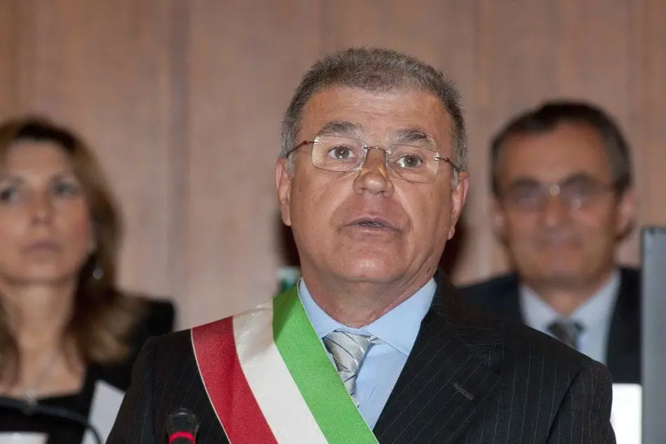 Il sindaco di Oristano, Guido Tendas