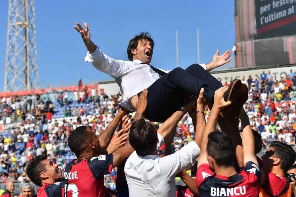 L'allenatore del Cagliari Massimo Rastelli