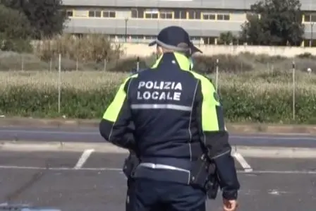 I rilievi della Polizia locale (immagine da Videolina)