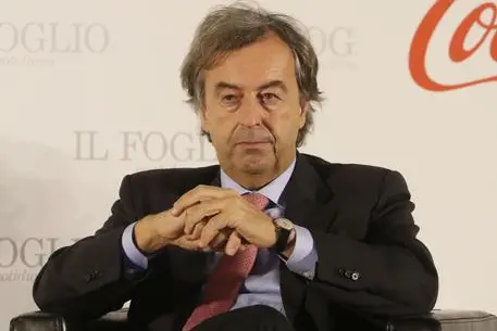 Roberto Burioni (Ansa)