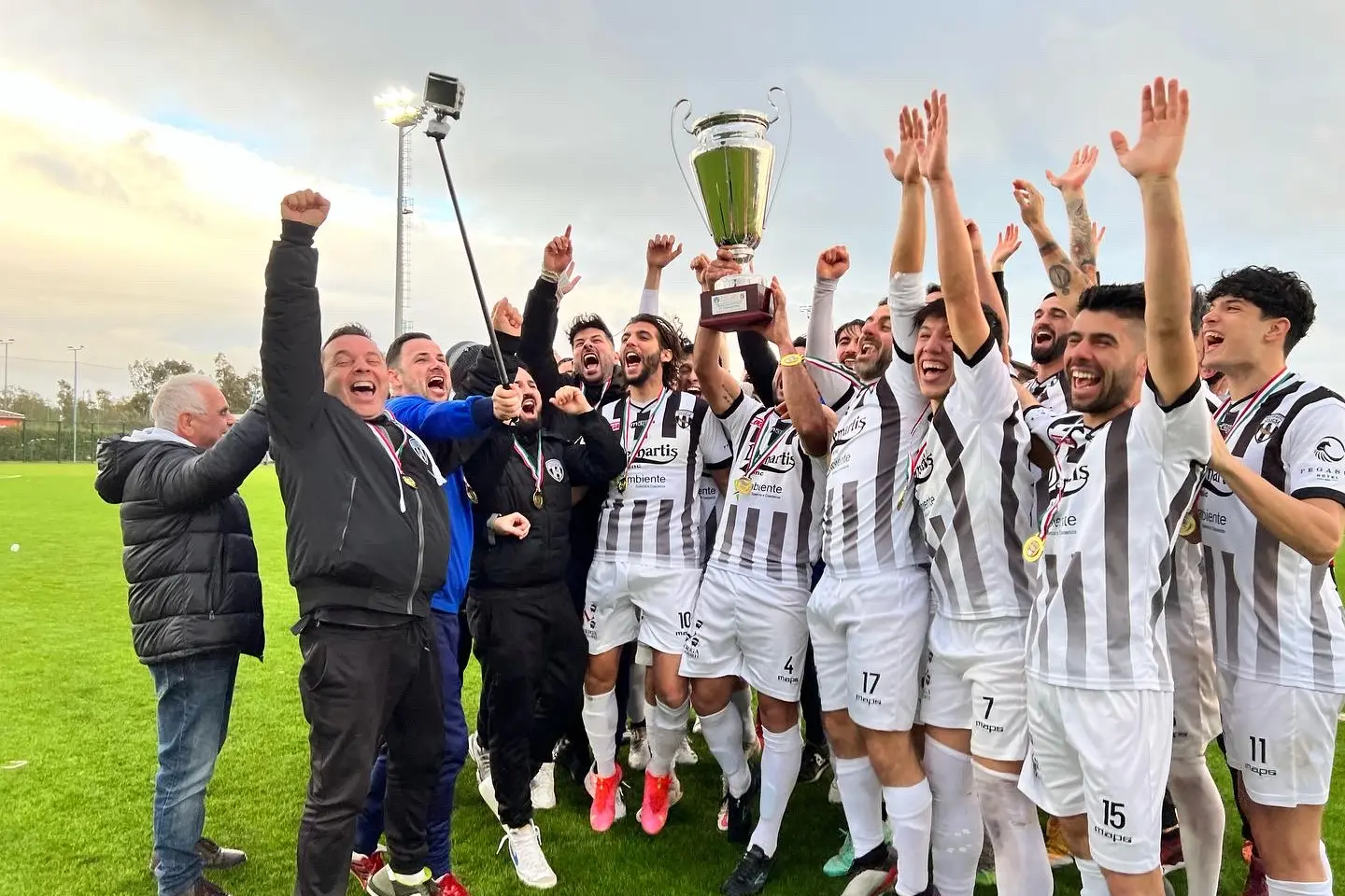 L'Ossese vincitrice della Coppa Italia Eccellenza 2021-22 (foto Corrias)