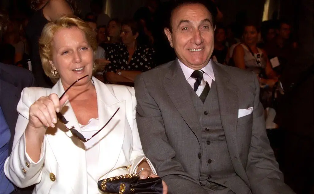 Con la moglie, il soprano Katia Ricciarelli