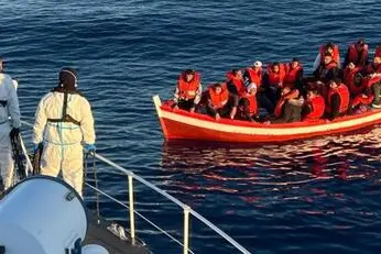 Migranti (foto Ansa)