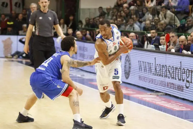 Un'immagine della partita contro il Brindisi