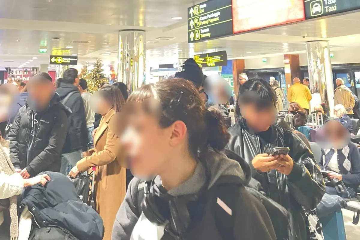 I passeggeri in attesa