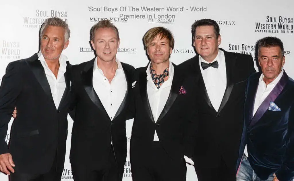 Da sinistra: Martin Kemp, Gary Kemp, Steve Norman, Tony Hadley e John Keeble, in una foto del 2014