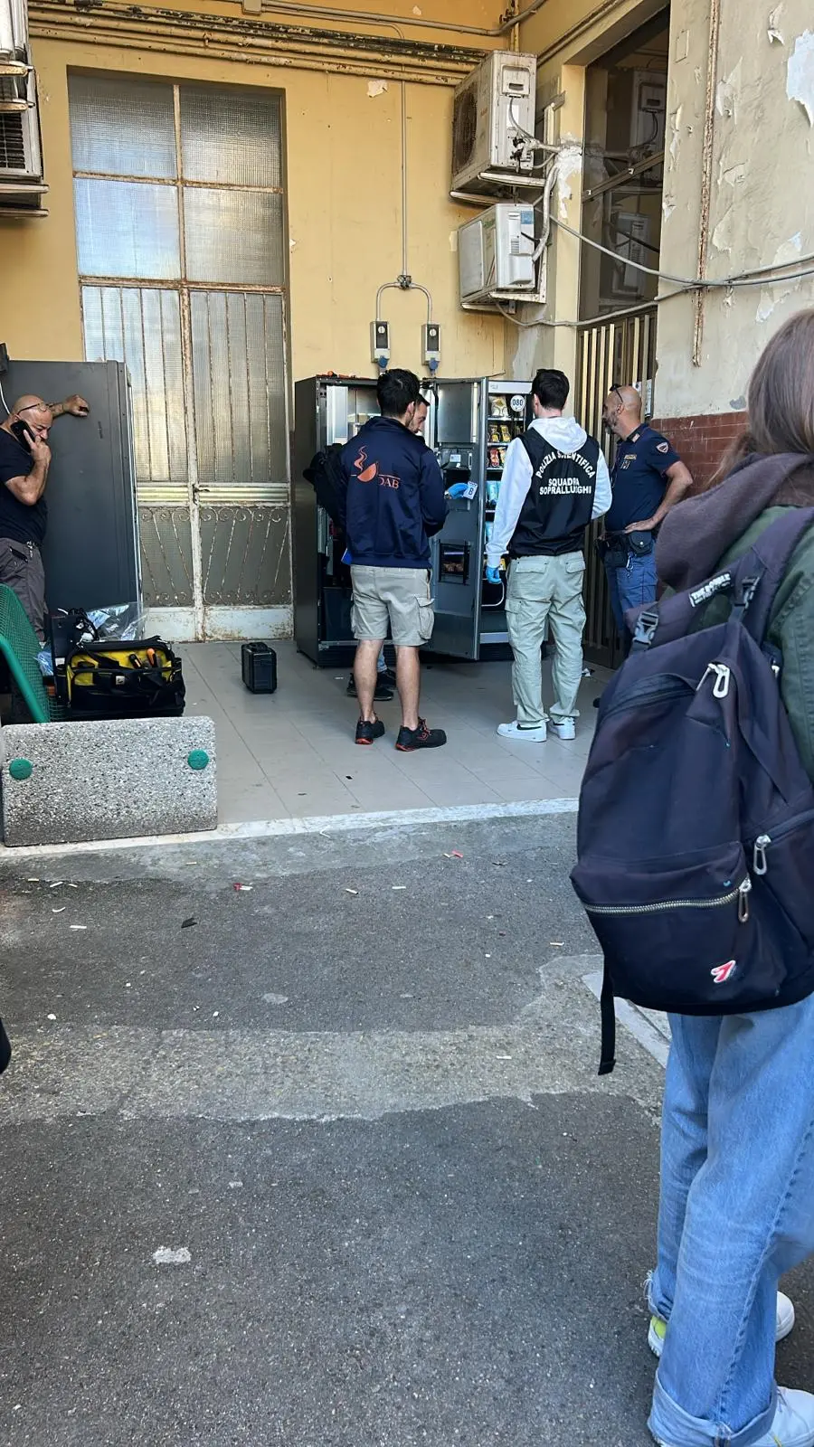 Cagliari, furto alla facoltà di economia