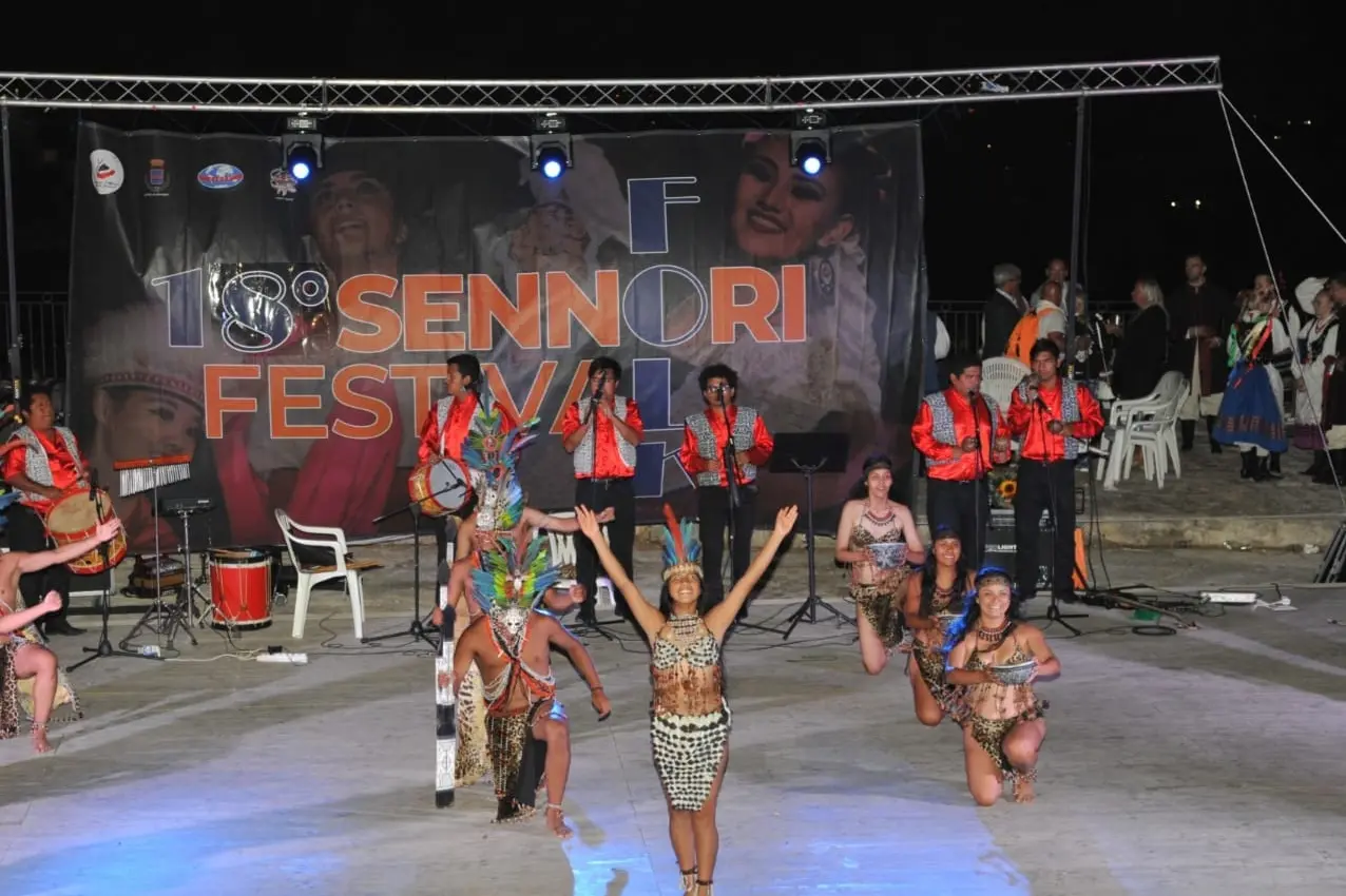 Un momento dell'ultima edizione del Sennori Folk Festival (foto concessa)