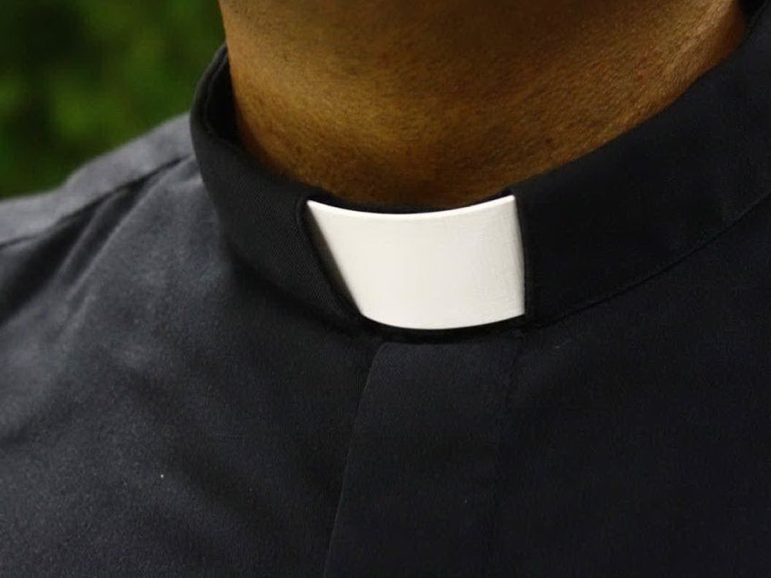 Cile, decine di vescovi e sacerdoti sotto inchiesta per pedofilia