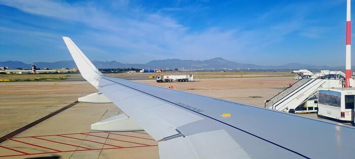 Dalle Alpi al blu: al via i voli charter Aosta-Cagliari-Palermo