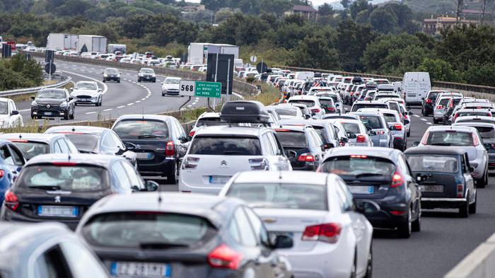 Car fleet: in Sardinia it is among the oldest in Italy