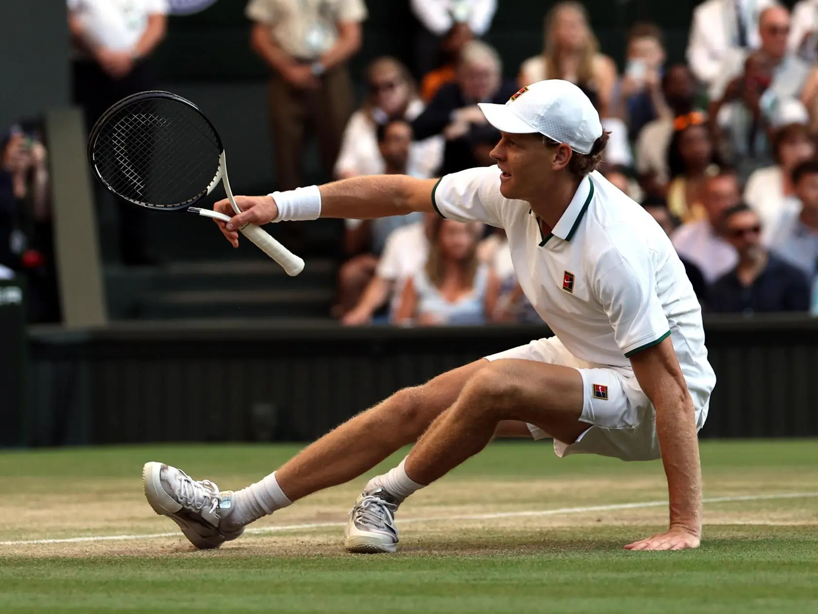 epa13107506 Jannik Sinner of Italy celebrates winning the Men's Singles final against Alexander Zverev of Germany at the Wimbledon Championships in London, Britain, 12 July 2026. EPA/NEIL HALL