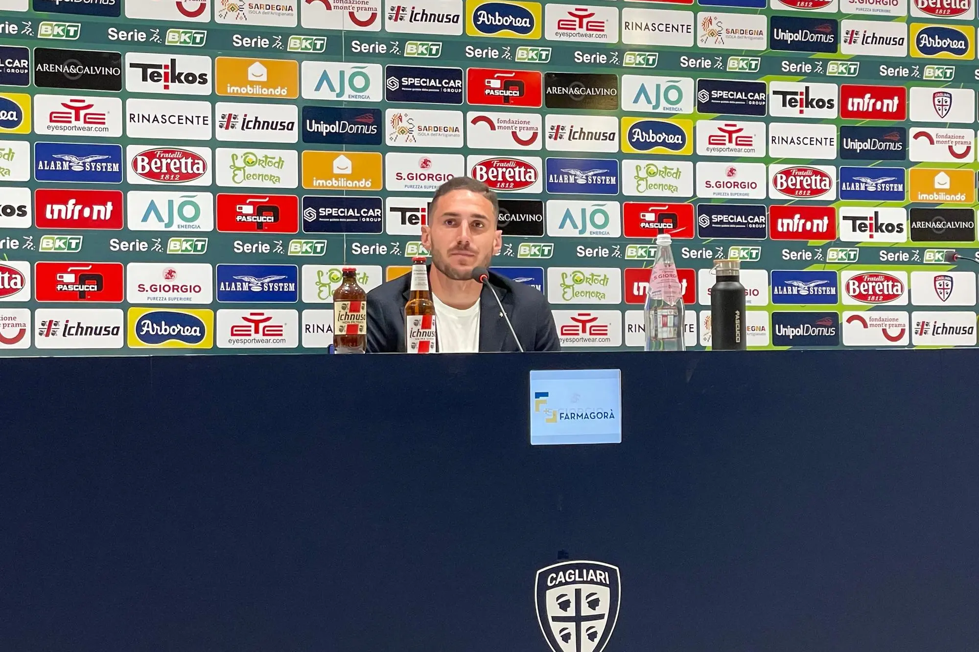 Paulo Azzi nel post partita di Cagliari-Frosinone (foto Spignesi)