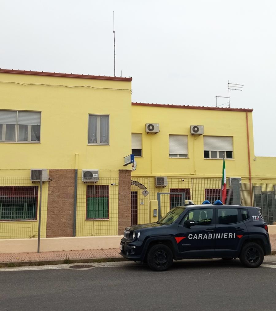 Tenta la fuga, inseguito dai carabinieri per 40 chilometri