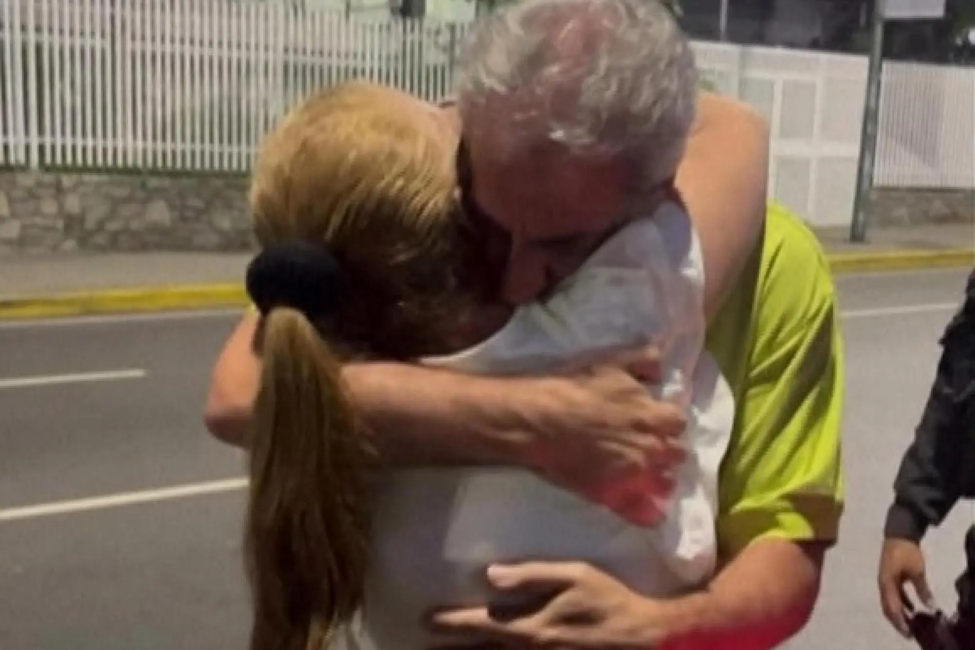 Biagio Pilieri dopo la scarcerazione in Venezuela (ANSA/AFP)