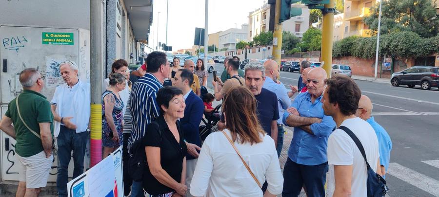 Cagliari, monta la protesta contro la ciclabile in