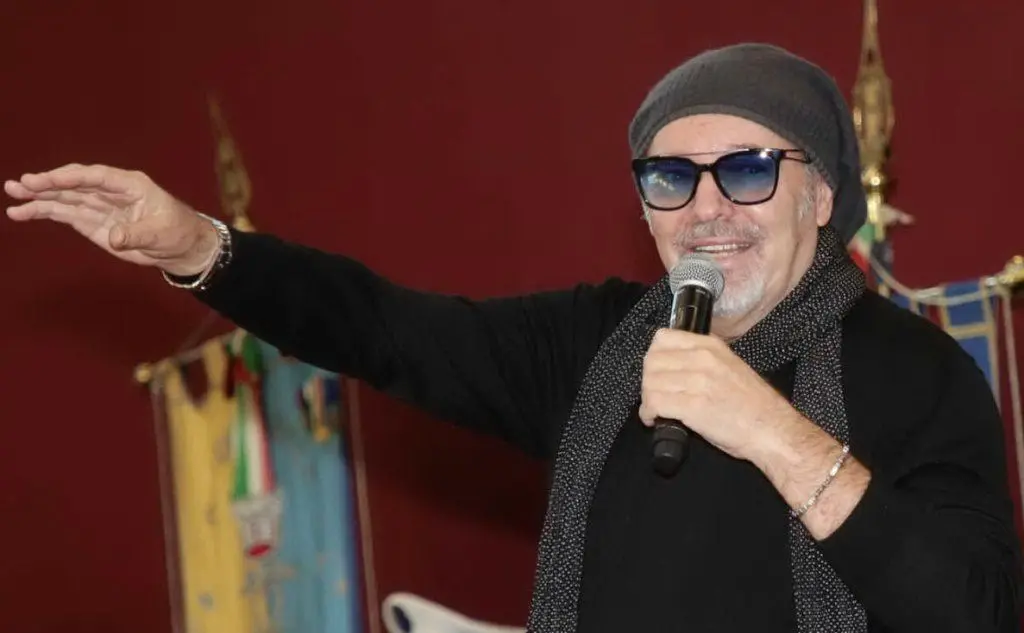 Al suo concerto ci sono 220mila persone
