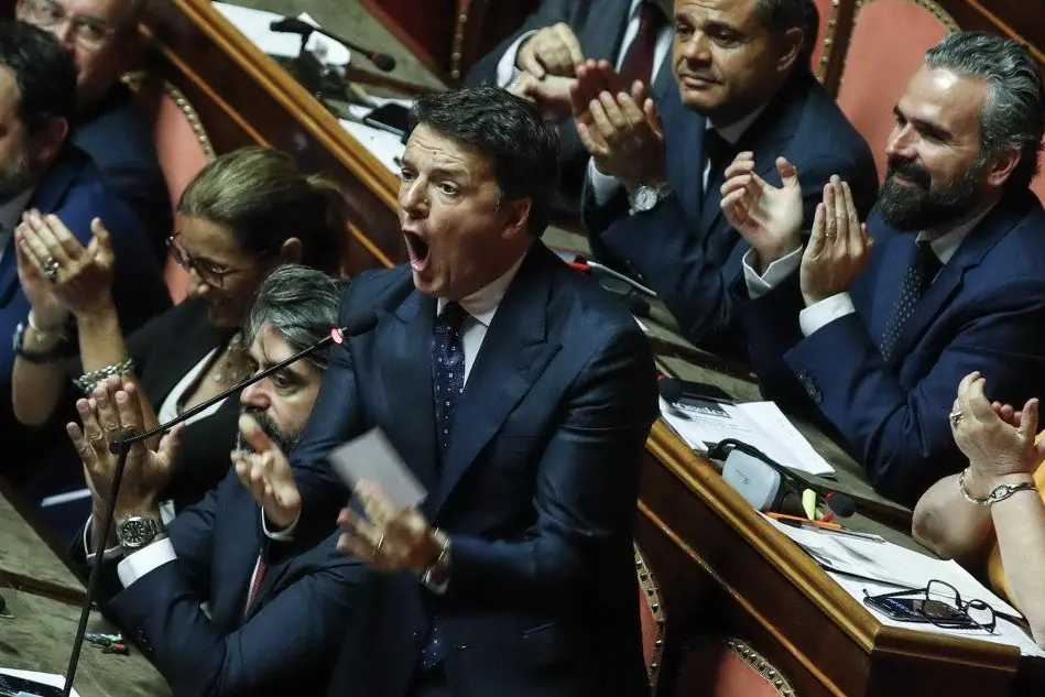 L'intervento di Renzi in Senato (Ansa)