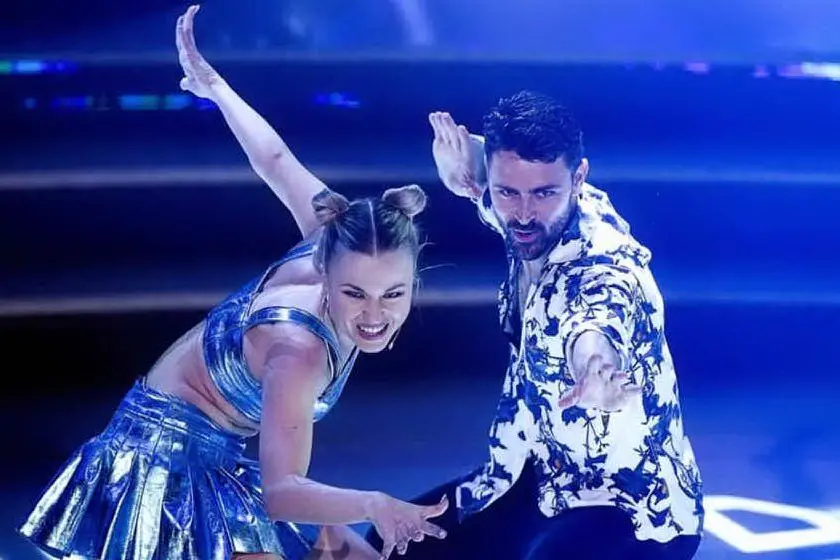 Anastasia Kuzmina e Francisco Porcella (Ansa)