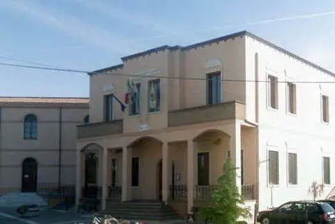 Il palazzo municipale di Marrubiu (L'Unione Sarda - Pintori)