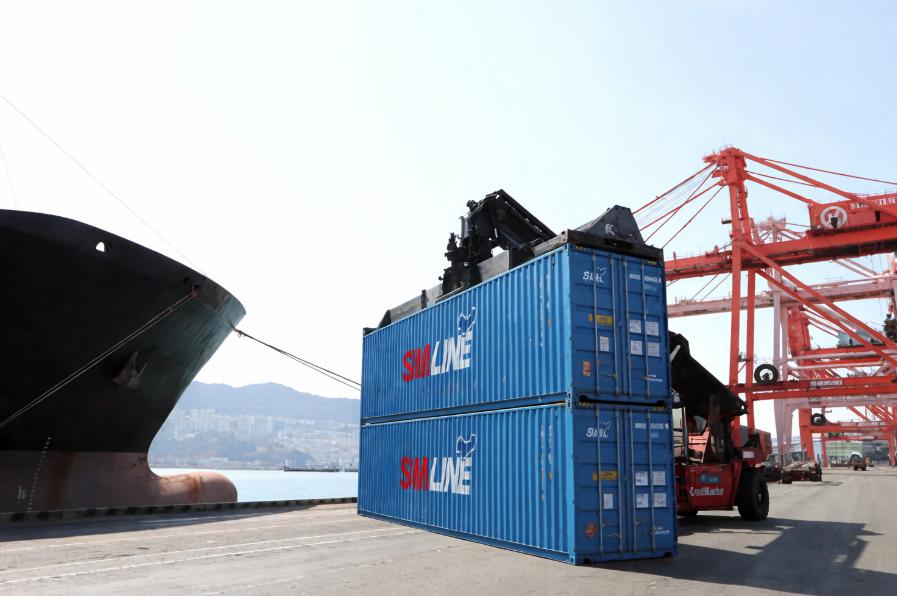 Export Sardegna: -11,4%. Persi 760 milioni in un anno. Cna: «Puntare su mercati alternativi agli Usa»