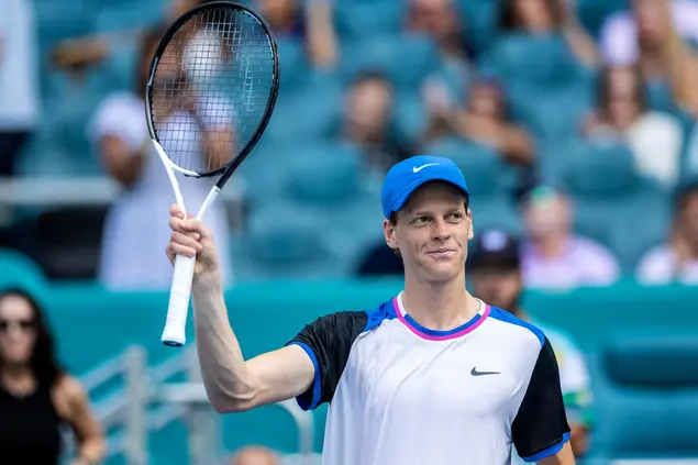 Jannik Sinner (foto Ansa/Epa)
