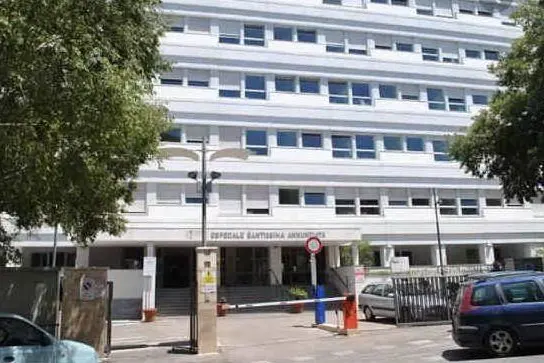L'ospedale sassarese (archivio L'Unione Sarda)