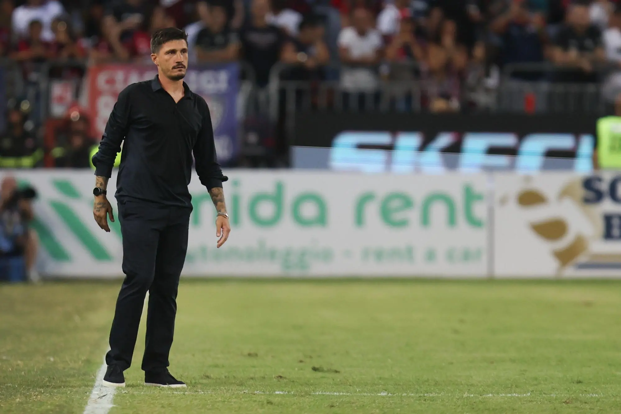 Fabio Pisacane in Cagliari-Fiorentina (foto Ansa)