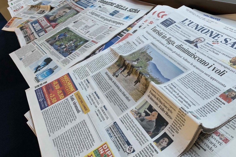 Copie illegali digitali dei giornali: un patteggiamento e due rinvii a giudizio