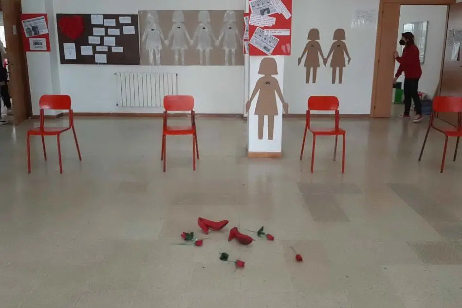 La giornata della donna vista dagli studenti di Maracalagaonis (foto Serreli)