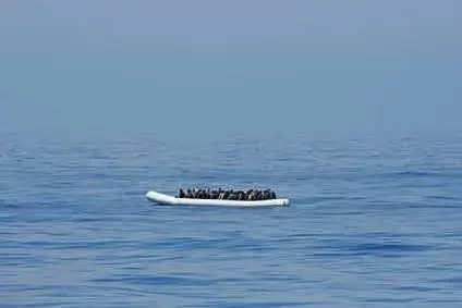 Migranti dispersi al largo della Tunisia (Ansa)