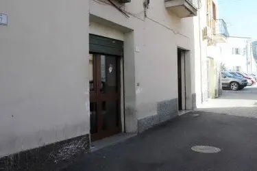 tentato omicidio a nuoro. il BAR CLINICA 54 (foto massimo locci)