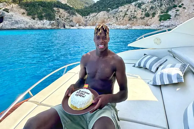 Nico Williams a Cala Goloritzè