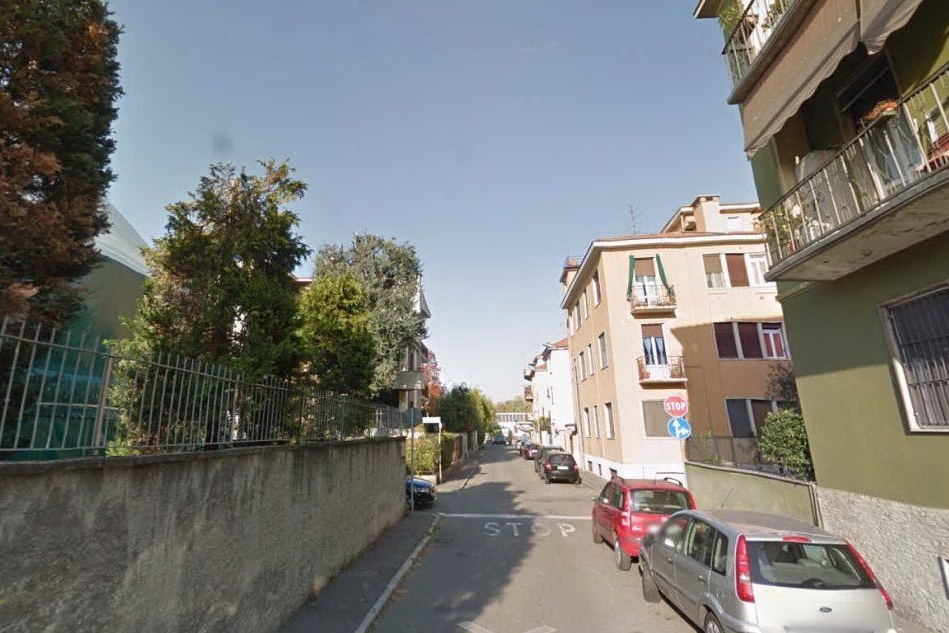Il furto è avvenuto in via Setti a Pavia (foto Google Maps)