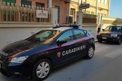 Carabinieri a Palermo (Ansa)
