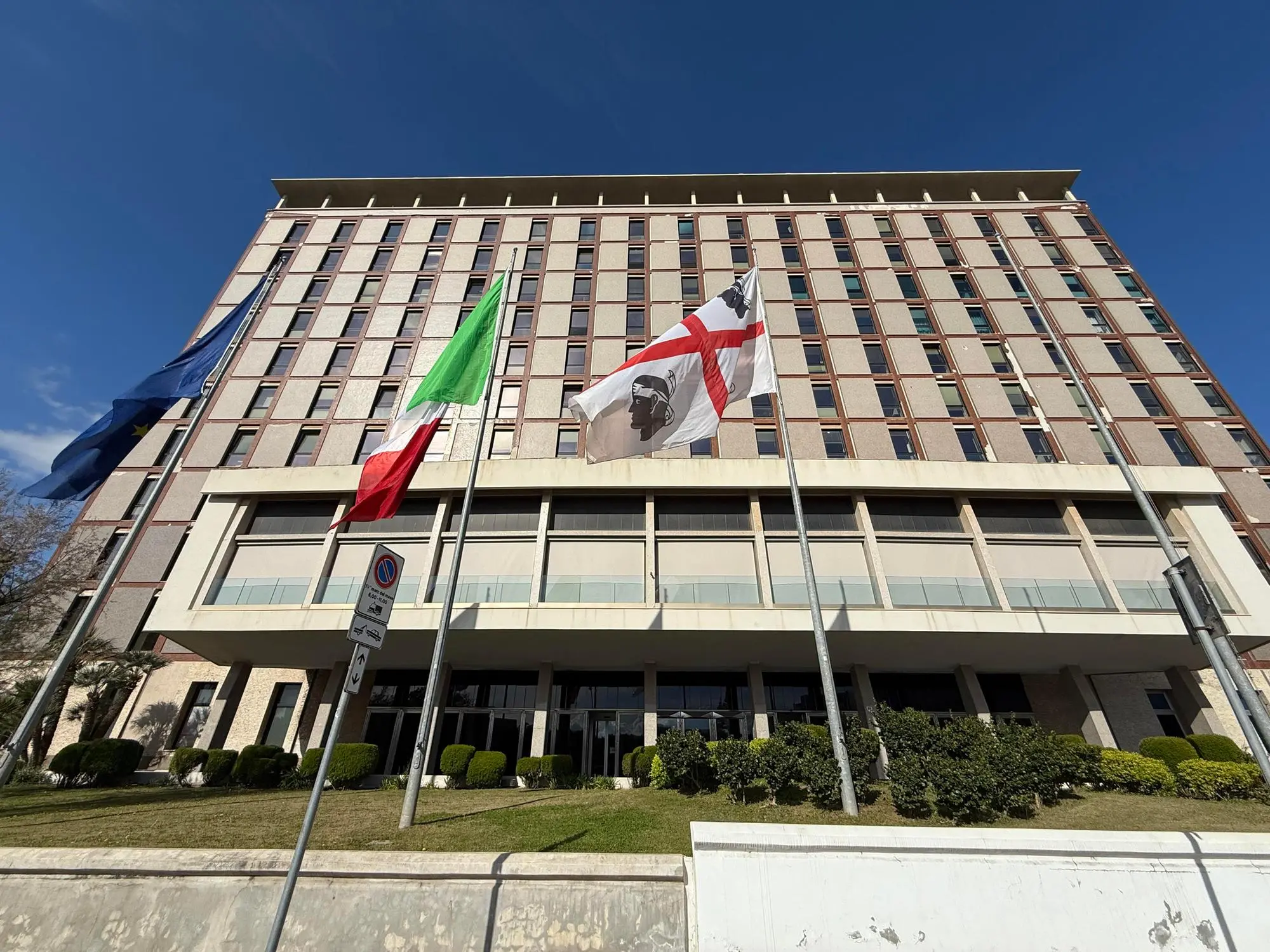21 aprile 2025 Cagliari palazzo Regione della Giunta Regionale viale Trento esterno. Foto Max Solinas