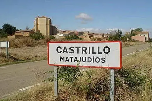 L'ingresso al comune di Matajudios