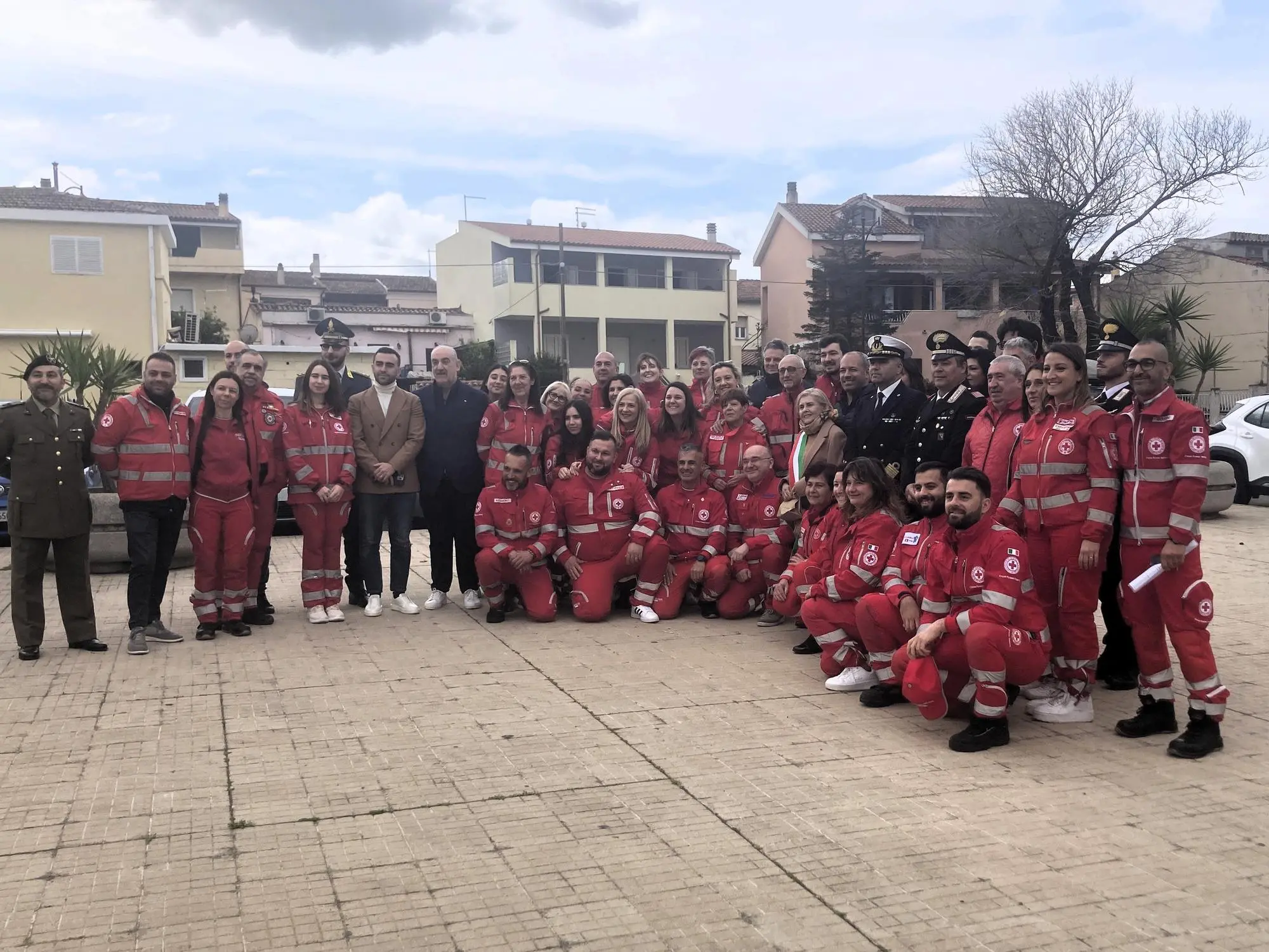 Croce Rosa, foto di gruppo a Olbia (Montaldo)