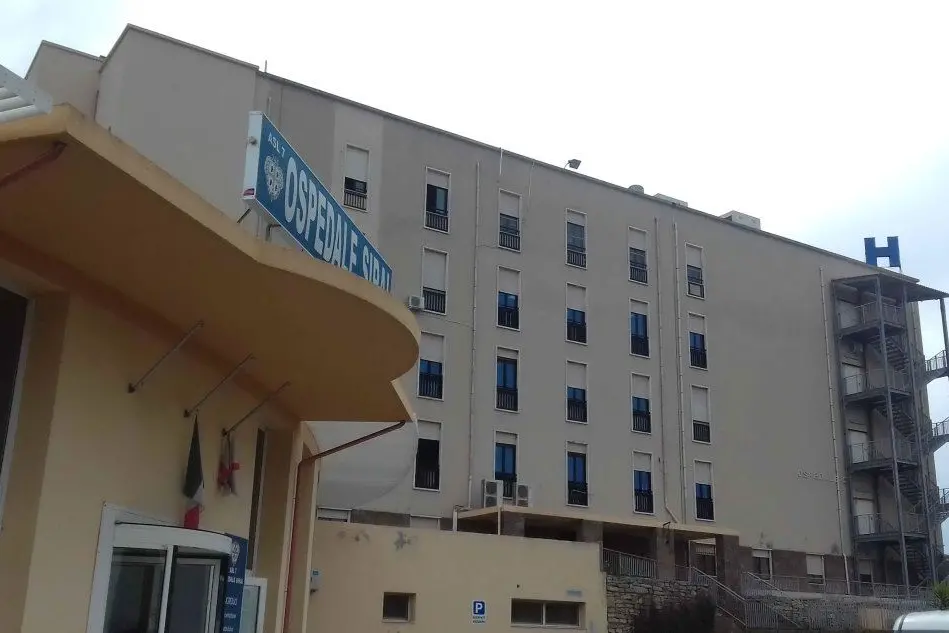 L'ospedale Sirai (L'Unione Sarda - foto Scano)